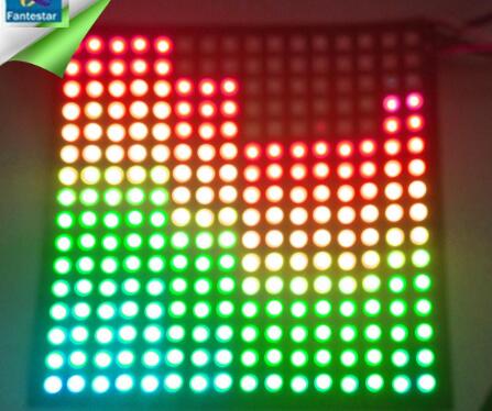 ไฟ LED Strip RGB LED แบบระบุตำแหน่งได้หลายฟังก์ชั่นภายใน WS2812B WS2811 IC 2
